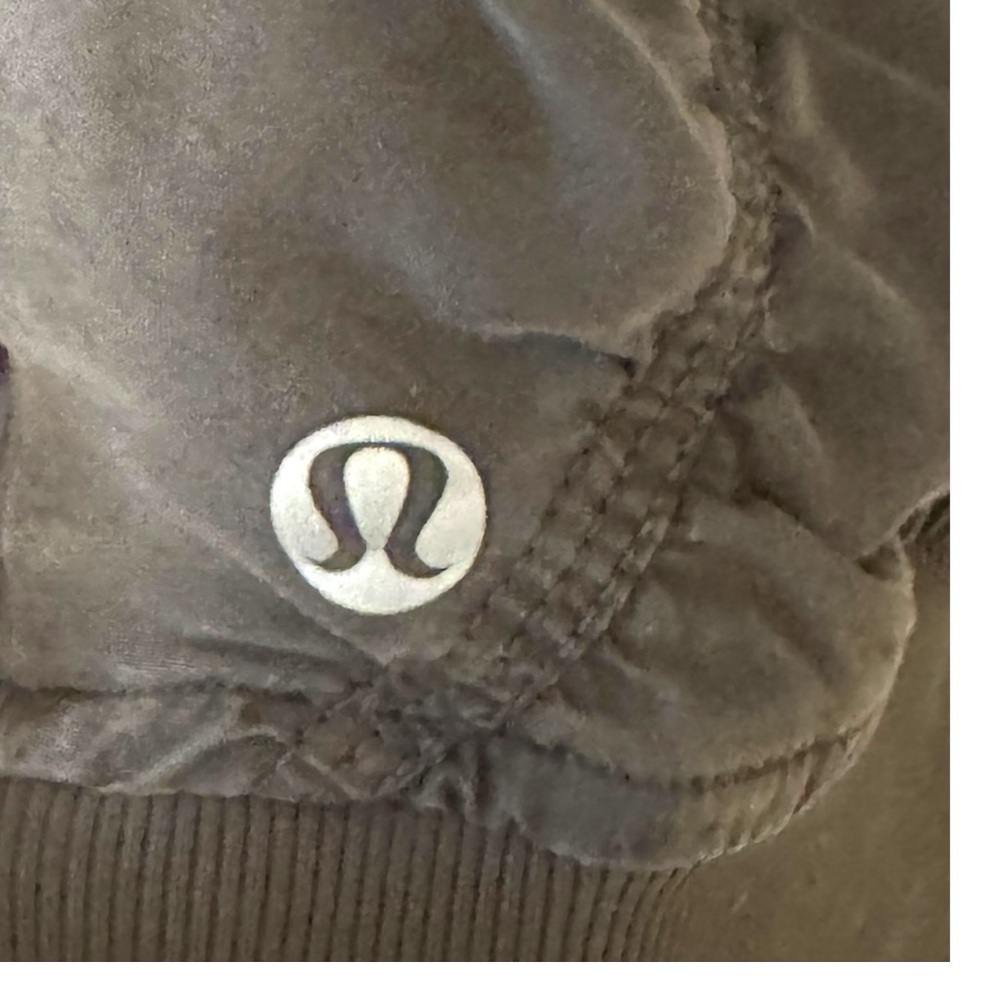 Lululemon Cool Down Reversible Jacket Grey Womens Size 8 Ruched Stretch Dance - Picture 9 of 12